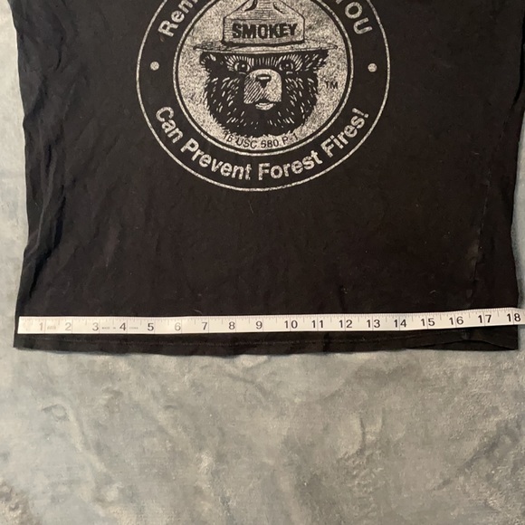 Official licensee smoky the bear small tee - Picture 9 of 10